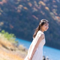 STU48石田千穂、ノースリーブワンピで色白素肌輝く 画像