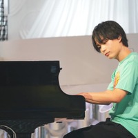 なにわ男子・大西流星、坂本九さんが遺した最後の名曲「心の瞳」ピアノ生伴奏 中学生84人が合唱<24時間テレビ46> 画像