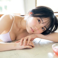 AKB48田口愛佳、美バスト輝く水着姿にドキッ 画像