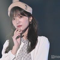 櫻坂46田村保乃、“あざと可愛い”仕草で観客虜に 上品ワンピ姿が悶絶級可愛さ<TGC2023A/W> 画像