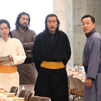 「VIVANT」ベキ(役所広司)が乃木(堺雅人)への態度を突然変えた理由「ノコルは気付いてないけど…」「裏の裏かも」考察飛び交う 画像