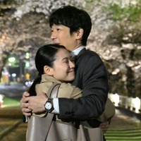 「VIVANT」堺雅人&二階堂ふみのキス・翌朝シーン、二宮和也らの生実況が「面白すぎる」「秀逸なツッコミ」と話題 画像