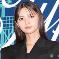 齋藤飛鳥、ブラックアイラインで雰囲気ガラリ ティファニーレッドカーペット登場<ティファニー表参道オープニングイベント> 画像