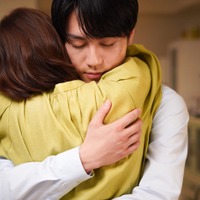 <結婚予定日 第6話>佳子、結城と突如同棲スタート 不安募る理由 画像