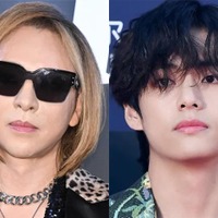 YOSHIKI、BTS・Vと“Xポーズ”2ショット公開「すごい世界線」「貴重すぎる」とファン驚き 画像