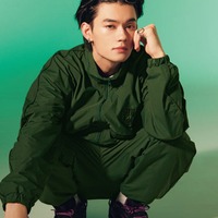 佐野勇斗、デコ出しスタイルで「smart」登場「新しい自分を発見できた」 画像