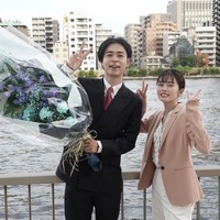 成田凌&小芝風花ら「転職の魔王様」クランクアップで感極まる「泣きそう(笑)」互いの印象に変化も 画像