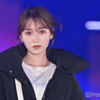 櫻坂46守屋麗奈、変形ボトムス華麗に着こなし 雰囲気ガラリのクールランウェイ<GirlsAward 2023 A/W> 画像