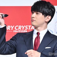 吉沢亮、カタカナ不安でMCに確認・昼間からの飲酒に自らツッコミ…茶目っ気っぷりで会場和ます 画像