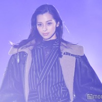 中条あやみ「TGC北九州」2年連続トップバッターで開幕 4年ぶり声出し解禁で観客沸く<TGC 北九州 2023> 画像