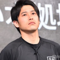 内田篤人、第3子誕生を報告「内田家3姉妹となりました」 画像