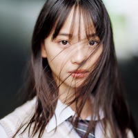 “新仮面ライダーヒロイン”松本麗世、透明感溢れる制服姿にドキッ 画像