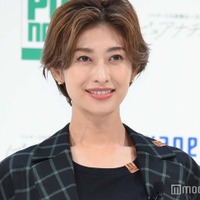 山田優、実父&義兄・小栗了とゴルフへ 仲良し家族ショットに反響「素敵な関係」 画像