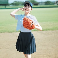 注目女優・田畑志真、初水着を披露「週刊ヤングジャンプ」初登場でエモいグラビア 画像