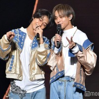 King & Prince、新体制初の全国ツアーで日本初の挑戦 “誰も置いていかない”2人の愛と優しさ<「King & Prince LIVE TOUR 2023 ~ピース~」ライブレポート> 画像