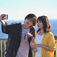 「マイハル」道枝駿佑&伊原六花、キスシーンに反響 ラスト急展開に「追いつかない」「どっち?」 画像