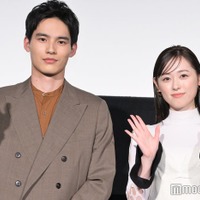 福原遥&水上恒司、福山雅治“書き下ろし”主題歌に感激「信じられない」<あの花が咲く丘で、君とまた出会えたら。> 画像