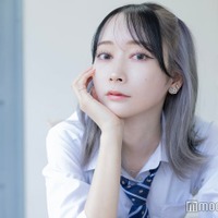 くれまぐ浅見めい、SEXY穴開きワンピから色白美脚チラリ「スタイル良すぎ」「天使」絶賛の声 画像