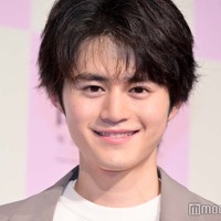 鈴鹿央士、初の韓国旅行を報告「すごく刺激を受けました」 画像