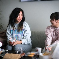 <泥濘の食卓 第4話>深愛、那須川の妻の信頼獲得 食事会に誘われる 画像