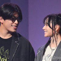 なごみ、大きめTシャツでスラリ脚魅せ こーくんとの“見つめ合い”にドキッ<TGC teen 2023 Winter> 画像