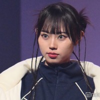 “TikTokフォロワー200万人”本望あやか、美ウエストチラリ 美脚も披露<TGC teen 2023 Winter> 画像