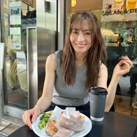 新山千春、“30センチカット”で印象がらり「どんどん綺麗に」「ショートも似合う」と反響 画像