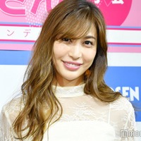 大島麻衣「私の生あし見てねん」大胆美脚ショットが話題「スタイル抜群」「かっこいい」 画像