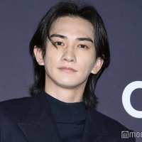町田啓太、フォーマルコーデで抜群スタイル輝く<ダンヒル創業130周年 祝賀パーティ> 画像
