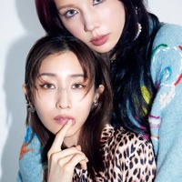 田中みな実、仲里依紗風ルックの“派手ギャル”姿公開 美背中も大胆披露 画像