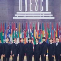 SEVENTEEN、K-POP初・仏パリ「ユネスコ・ユースフォーラム」で青少年代表スピーチ&パフォーマンス「一緒に進んでいこう」デビュー時の葛藤・メンバーへの感謝も<スピーチ全文> 画像