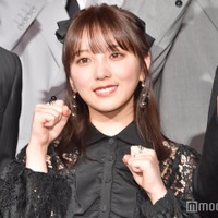 乃木坂46与田祐希、透けワンピ姿で登場 壮絶“喧嘩”エピソード告白「Tシャツ破いて…」<OUT> 画像