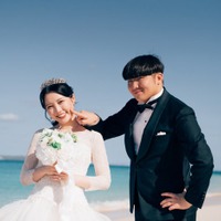 ふくれな&がーどまん、結婚発表 “手繋ぎウエディングフォト”も公開 画像