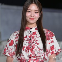 横田真悠、美脚大胆披露 ミニスカショットにファン悶絶 画像
