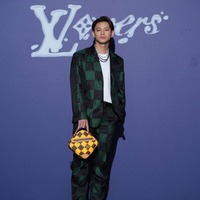 平野紫耀・Stray Kidsフィリックスら、ルイ・ヴィトン2024プレフォールメンズ・ファッションショーに豪華来場 画像