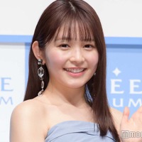 久間田琳加、美背中大胆披露 散歩コーデに「圧倒的彼女感」の声 画像