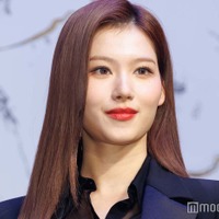 TWICEサナ、今年のクリスマスの過ごし方は?「またすぐに日本の方に来るので」母との思い出も語る 画像