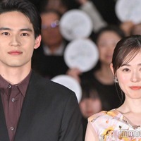 水上恒司、福原遥の“言い間違え”を即フォロー<あの花が咲く丘で、君とまた出会えたら。> 画像