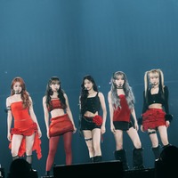 LE SSERAFIM、&TEAMらと“私の仲間になれ宣言” 美貌輝くステージで「Perfect Night」日本初披露<BEAT AX> 画像