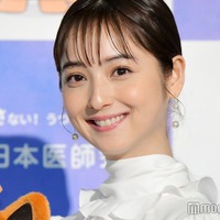 佐々木希“辰”に変身 年女ショットが「可愛すぎる」と話題 画像