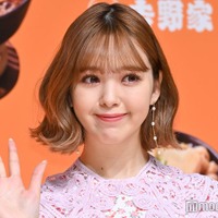 藤田ニコル、温泉旅行での浴衣ショットに「すっぴん?」「可愛すぎる」の声 結婚指輪にも注目集まる 画像