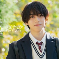 「仮面ライダーガッチャード」本島純政、初カレンダー&イベント決定 等身大の姿を母校で撮影 画像