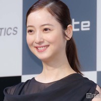 佐々木希、こだわりの美容テク明かす “自信がある顔のパーツ”も回答 画像