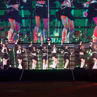 ＝LOVE、新曲MVをBLACKPINKジェニー・ロゼら手掛けた韓国人ディレクターが担当 アリーナツアー初日でサプライズ初披露＜呪って呪って＞ 画像