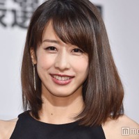 加藤綾子、“生後約2ヶ月”長女とのお出掛けショット公開 変わらぬスタイルに反響「美脚」 画像