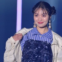 北原里英、リボンヘアがキュート 春先取りコーデで爽やかに【TGC 2024 S／S】 画像