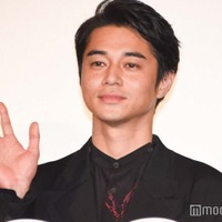 東出昌大、YouTube開設を発表 山奥生活の“ありのまま”公開「収入の足しぐらいにはなるよって誘い文句」 画像