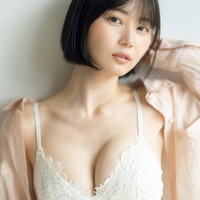 “一級建築士合格”人気YouTuberいけちゃん、色白美ボディ披露 画像