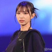 虹プロ出身・ヒナ、素肌魅せスポーティコーデでヘルシーに【札幌コレクション2024SS】 画像