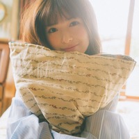 乃木坂46小川彩、至近距離ショットにドキッ あざとい表情で魅了 画像